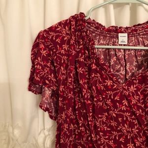 3 FOR 20 Old Navy Flutter Sleeve Top